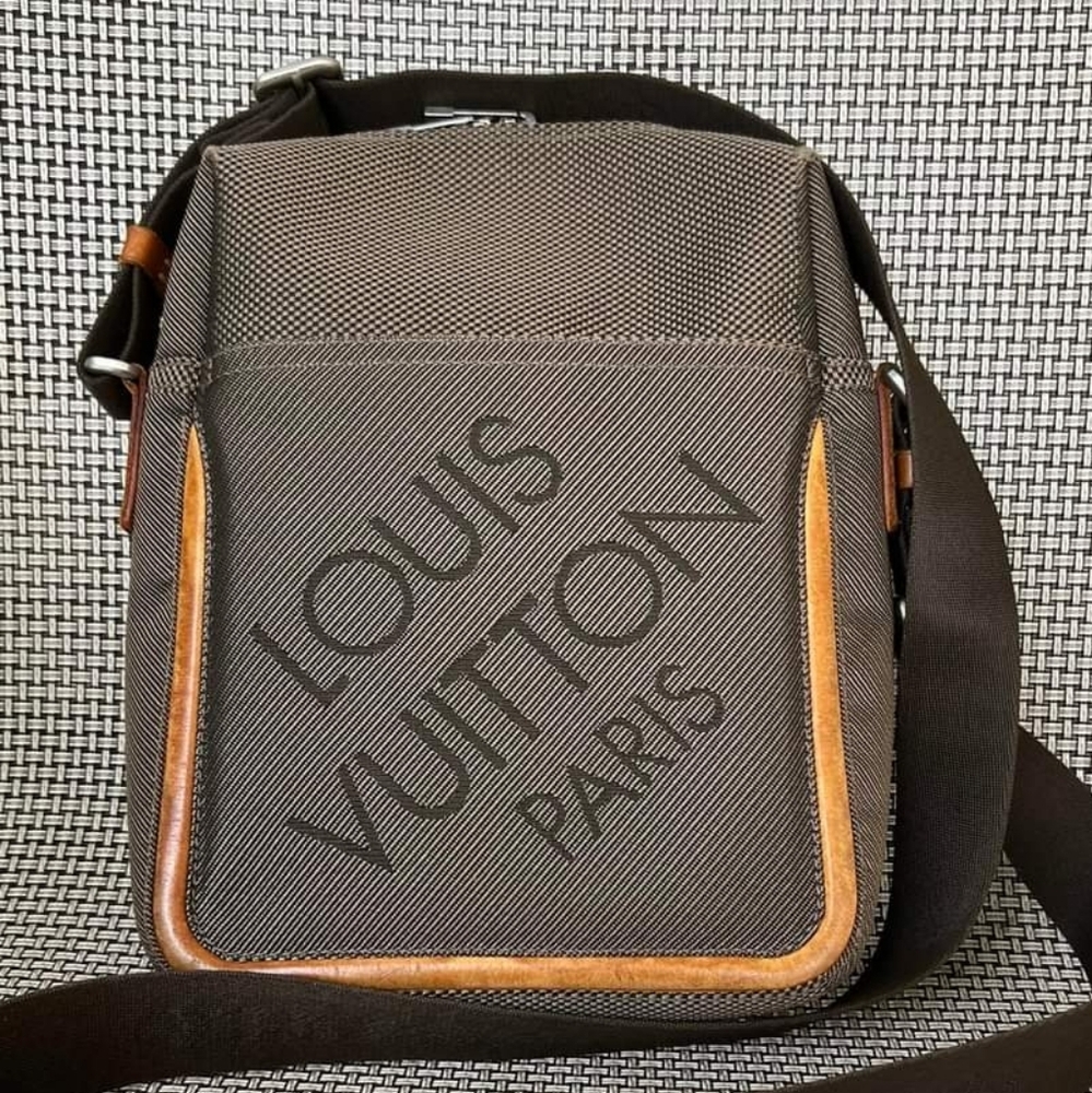 Louis Vuitton  Citaden in Damier Geant Canvas
